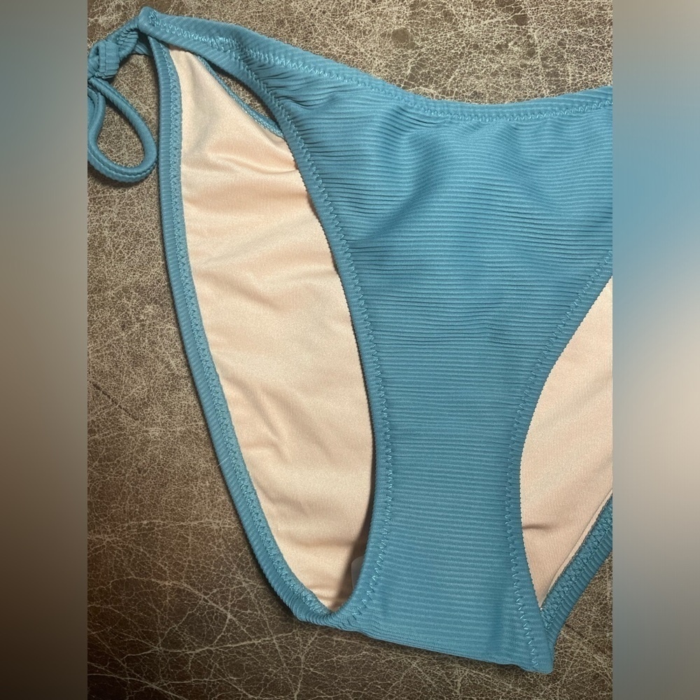 J. Crew Ribbed curved-waist cheeky string‎ bikini bottom
Size M